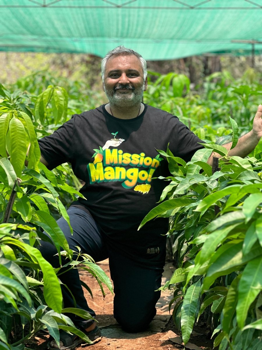 MISSIONMANGO "Sow Hope, Reap Mangoes" Charity T-shirt - Street Soul Clothing